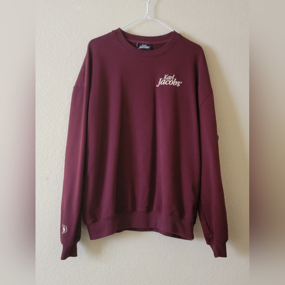 Karl Jacobs Sweater size Medium.